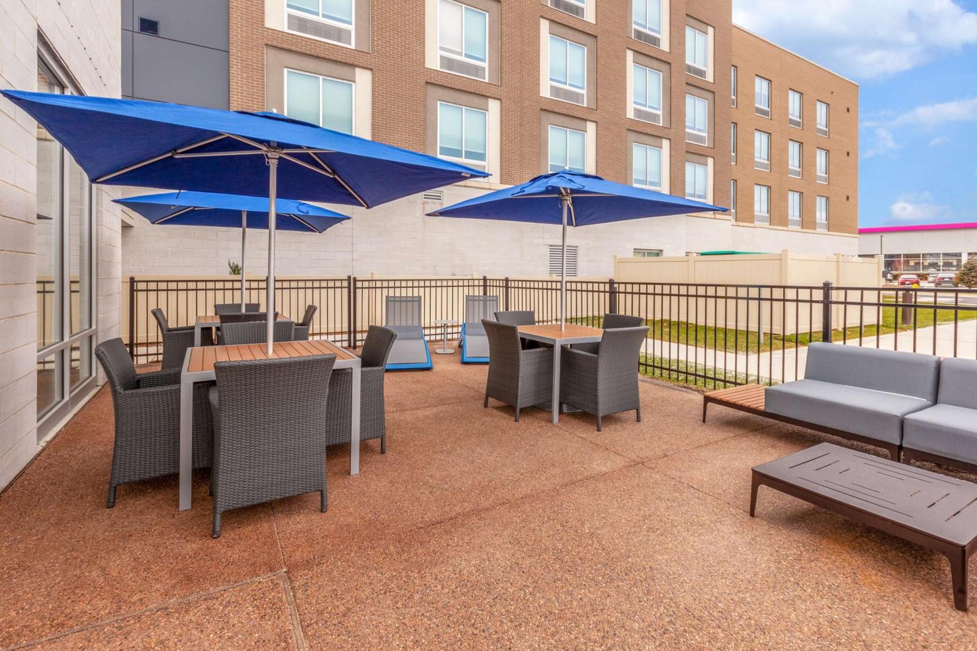 Hampton Inn & Suites Bloomfield Hills Detroit Екстер'єр фото